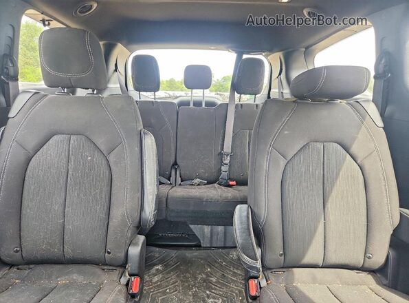2C4RC1FGXKR742035 2019 CHRYSLER PACIFICA Черный Вид задних сидений