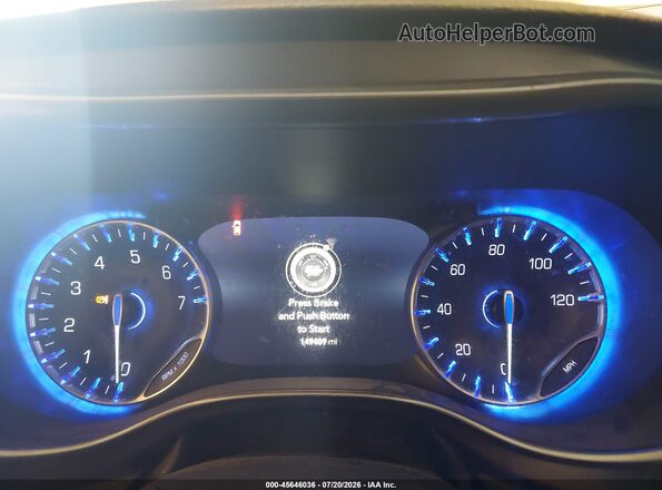 2C4RC1GG0JR262034 2018 CHRYSLER PACIFICA White უკანა სავარძლების ხედი