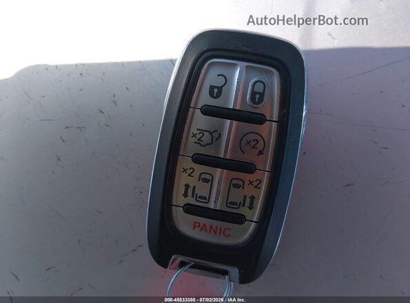 2C4RC1GG0JR314519 2018 CHRYSLER PACIFICA White წინა პანელის ხედი