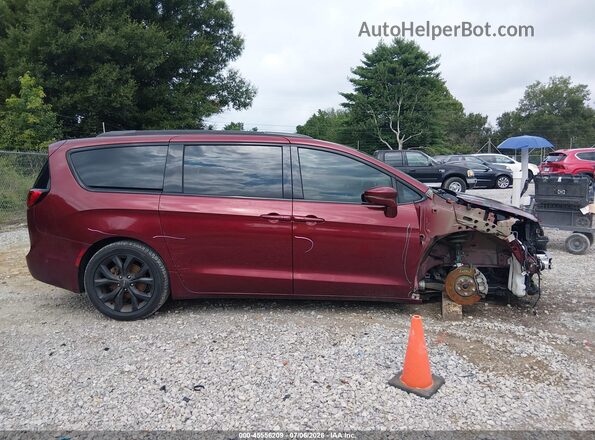 2C4RC1GG0KR570239 2019 CHRYSLER PACIFICA Темно-бордовый Вид задней части салона