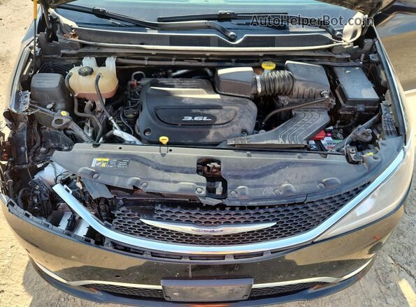 2C4RC1GG1HR748071 2017 CHRYSLER PACIFICA Black Вид підкапотного простору