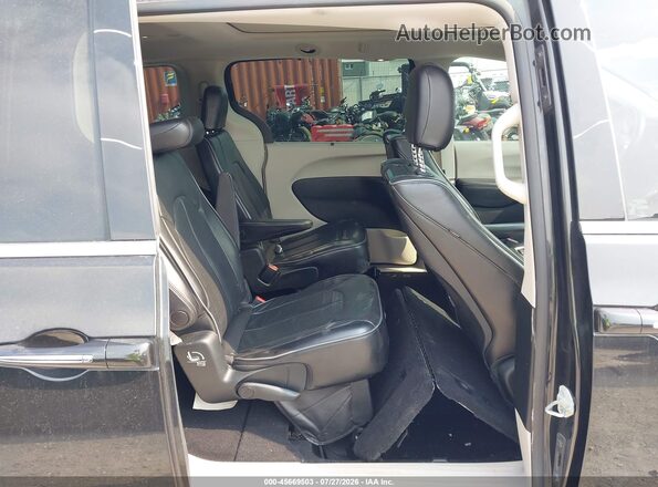 2C4RC1GG1JR172536 2018 CHRYSLER PACIFICA Black VIN კოდის სტიკერის ხედი