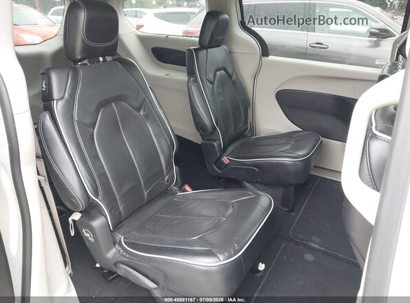 2C4RC1GG1PR524409 2023 CHRYSLER PACIFICA Белый Вид наклейки с VIN-кодом