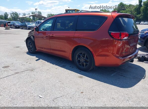 2C4RC1GG2JR171637 2018 CHRYSLER PACIFICA Orange უკანა მარცხენა