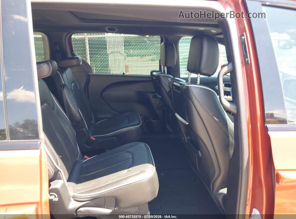 2C4RC1GG2JR171637 2018 CHRYSLER PACIFICA Orange VIN კოდის სტიკერის ხედი