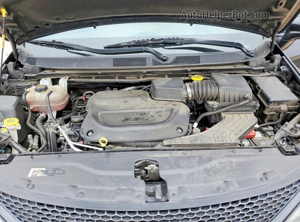 2C4RC1GG2LR217146 2020 CHRYSLER PACIFICA Black Սալոնի հետևի տեսք