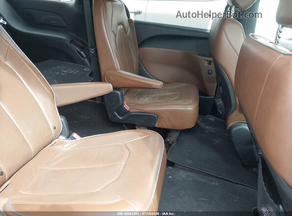 2C4RC1GG3JR193100 2018 CHRYSLER PACIFICA Beige Widok naklejki z numerem VIN