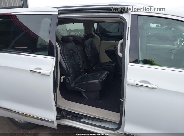 2C4RC1GG3JR232719 2018 CHRYSLER PACIFICA White VIN კოდის სტიკერის ხედი