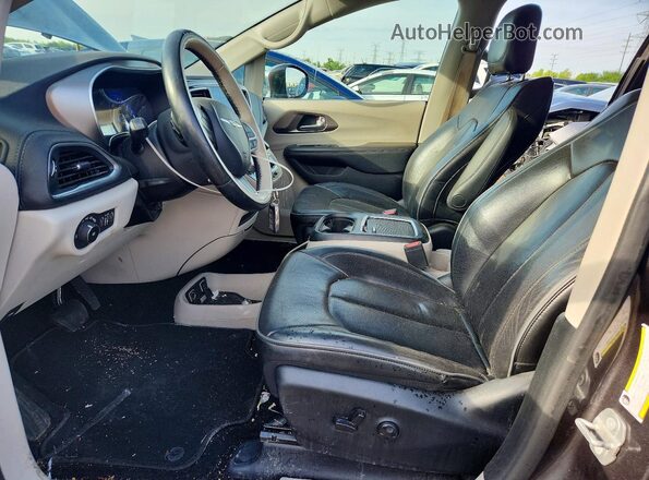 2C4RC1GG3JR322338 2018 CHRYSLER PACIFICA Gray Սալոնի դիմացի տեսք