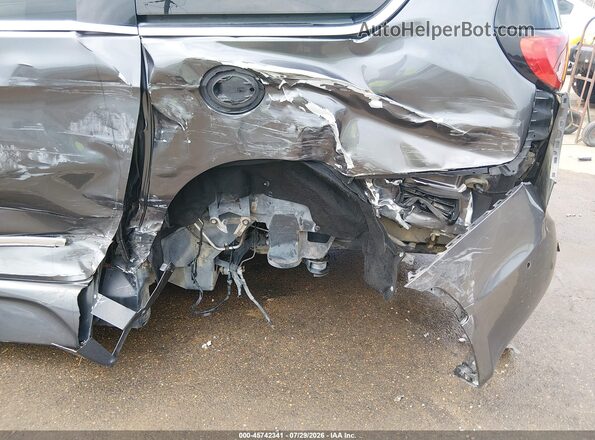2C4RC1GG3JR338250 2018 CHRYSLER PACIFICA Серый Вид спереди