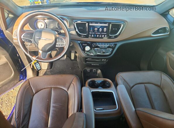 2C4RC1GG3LR104869 2020 CHRYSLER PACIFICA Blue Вид панелі приладів