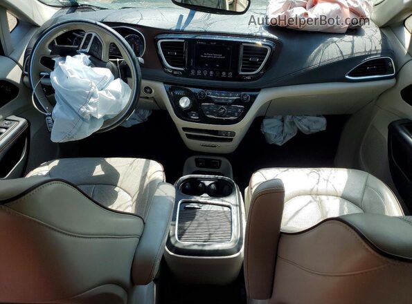 2C4RC1GG3LR117234 2020 CHRYSLER PACIFICA Gray Dashboard view