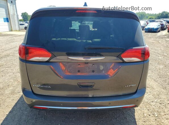 2C4RC1GG3LR117234 2020 CHRYSLER PACIFICA Gray Rear view
