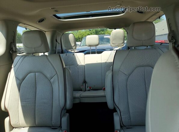 2C4RC1GG3LR117234 2020 CHRYSLER PACIFICA Gray Rear seats view