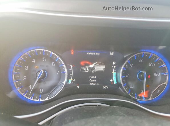 2C4RC1GG4HR528200 2017 CHRYSLER PACIFICA Белый Вид щитка приборов