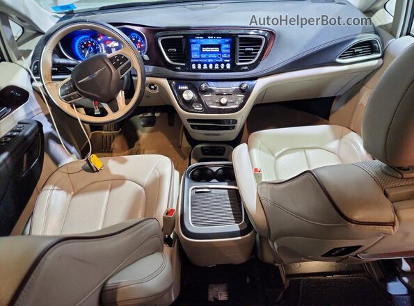 2C4RC1GG4HR591474 2017 CHRYSLER PACIFICA Cream წინა პანელის ხედი