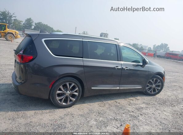 2C4RC1GG4JR186480 2018 CHRYSLER PACIFICA Серый Вид задней части салона