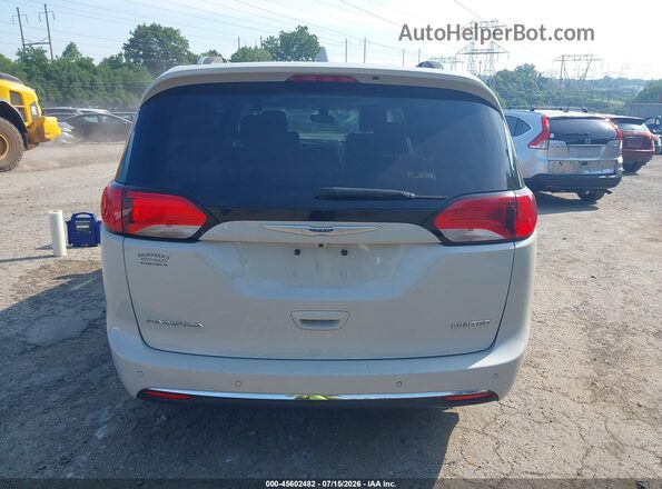 2C4RC1GG4LR163042 2020 CHRYSLER PACIFICA Silver 