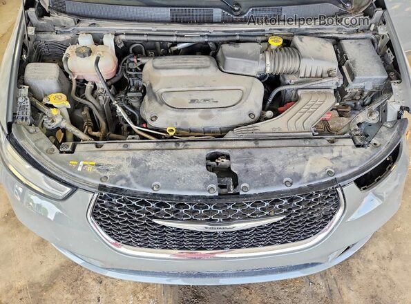 2C4RC1GG4NR120159 2022 CHRYSLER PACIFICA Gray Engine compartment view