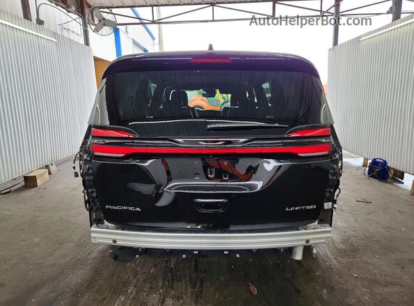 2C4RC1GG4VR553416 2027 CHRYSLER PACIFICA Black Widok z tyłu