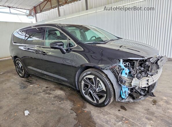 2C4RC1GG4VR553416 2027 CHRYSLER PACIFICA Black Przód prawy