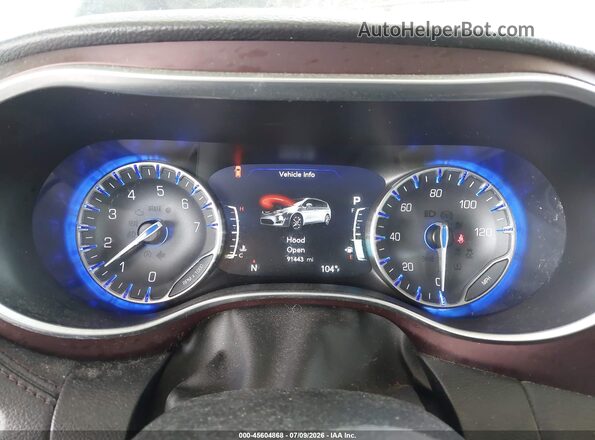 2C4RC1GG5HR599552 2017 CHRYSLER PACIFICA Blue Widok tylnych siedzeń