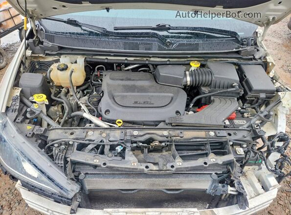 2C4RC1GG5KR594147 2019 CHRYSLER PACIFICA White Engine compartment view