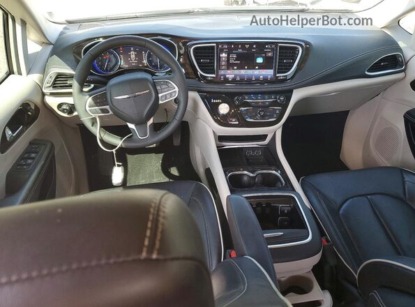 2C4RC1GG5PR506169 2023 CHRYSLER PACIFICA Silver წინა პანელის ხედი