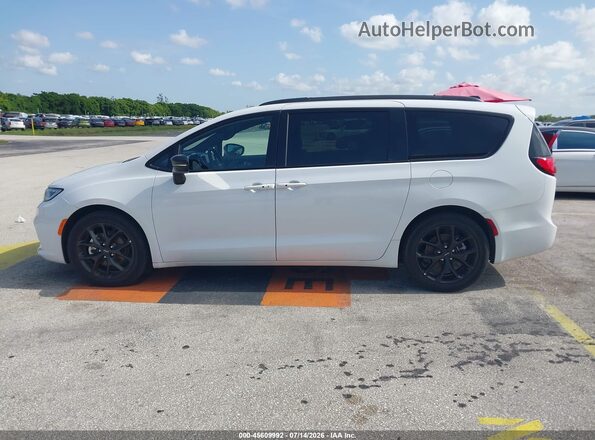 2C4RC1GG5SR511414 2025 CHRYSLER PACIFICA White Vista interior de 360 grados