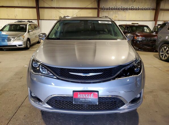 2C4RC1GG6JR130878 2018 CHRYSLER PACIFICA Silver Դիմացի տեսք