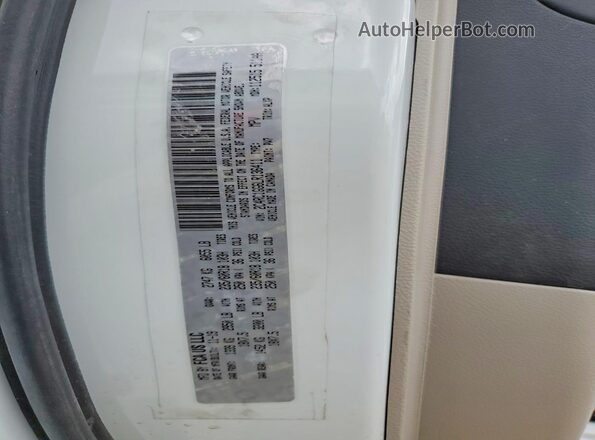 2C4RC1GG6LR136411 2020 CHRYSLER PACIFICA White Vista de la etiqueta del VIN