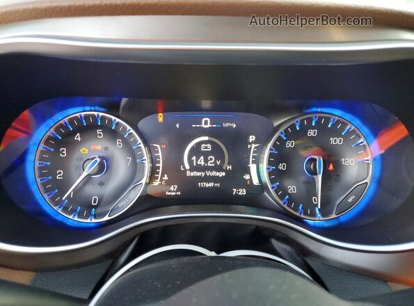 2C4RC1GG7HR665132 2017 CHRYSLER PACIFICA Black Instrument cluster view