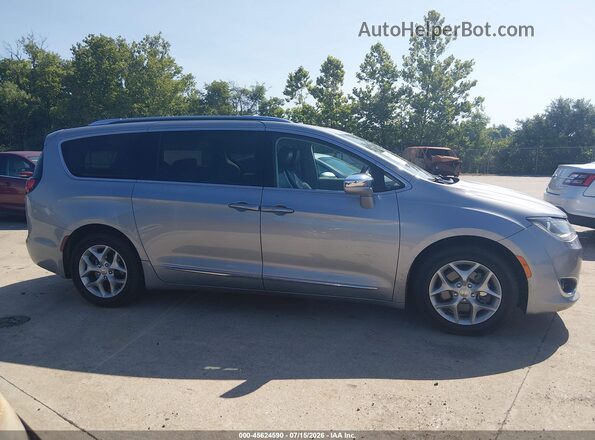 2C4RC1GG7KR731816 2019 CHRYSLER PACIFICA Silver Вид щитка приладів