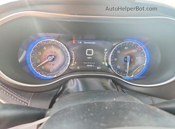 2C4RC1GG7LR280713 2020 CHRYSLER PACIFICA Серебряный Вид щитка приборов