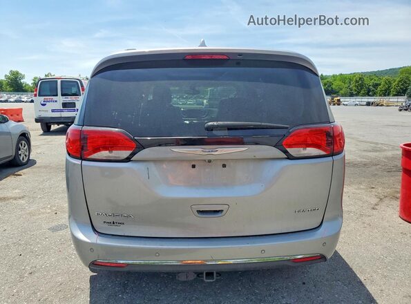 2C4RC1GG8HR762873 2017 CHRYSLER PACIFICA Silver Rear view
