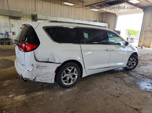 2C4RC1GG9JR251775 2018 CHRYSLER PACIFICA Белый Задняя правая четверть