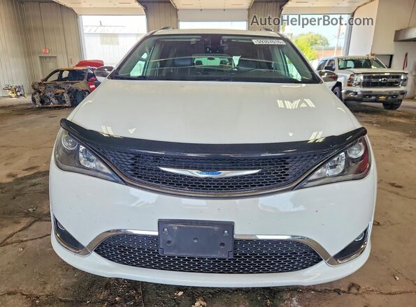 2C4RC1GG9JR251775 2018 CHRYSLER PACIFICA Белый Вид спереди