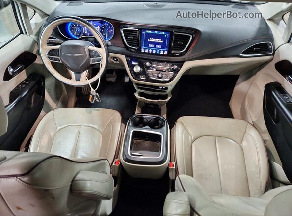 2C4RC1GG9LR114578 2020 CHRYSLER PACIFICA White წინა პანელის ხედი
