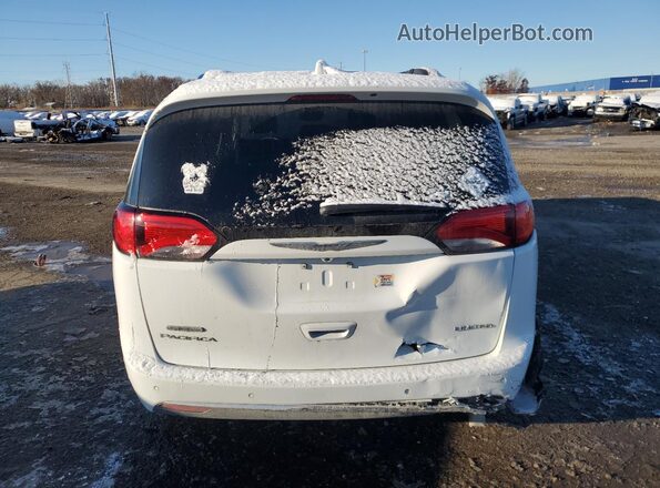 2C4RC1GG9LR275190 2020 CHRYSLER PACIFICA White Вид ззаду
