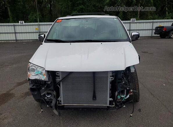 2C4RC1GGXGR113607 2016 CHRYSLER TOWN Белый Вид спереди