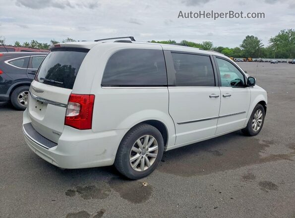2C4RC1GGXGR113607 2016 CHRYSLER TOWN Белый Задняя правая четверть