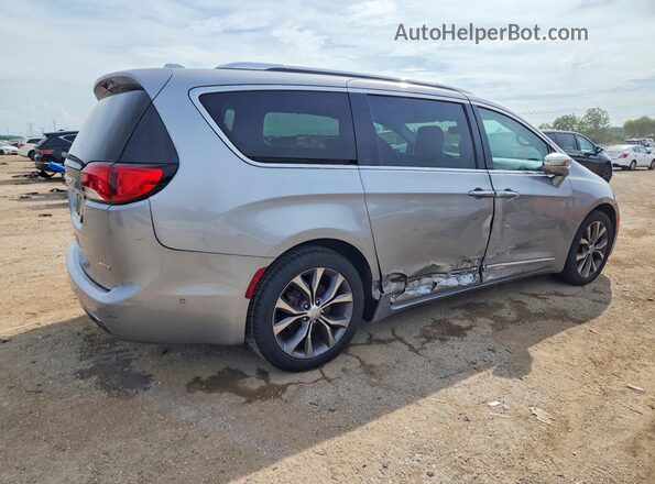 2C4RC1GGXJR112609 2018 CHRYSLER PACIFICA Серебряный Задняя правая четверть