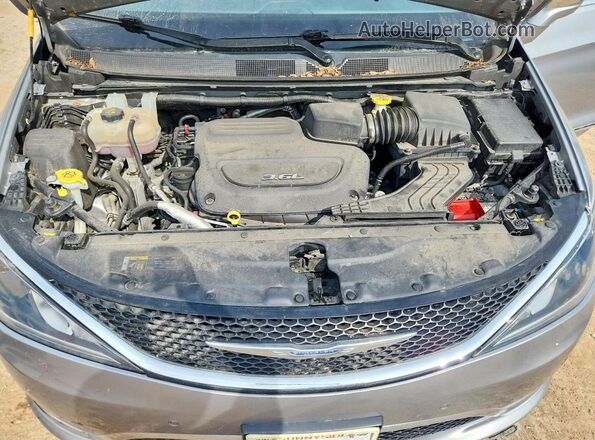 2C4RC1GGXJR112609 2018 CHRYSLER PACIFICA Серебряный Вид подкапотного пространства