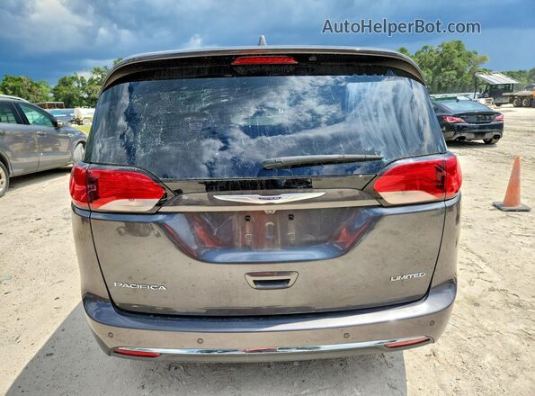 2C4RC1GGXLR290264 2020 CHRYSLER PACIFICA Gray Rear view