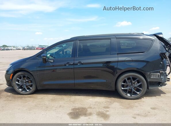 2C4RC1GGXNR147723 2022 CHRYSLER PACIFICA Black 