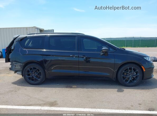 2C4RC1GGXNR147723 2022 CHRYSLER PACIFICA Black 360 interior view