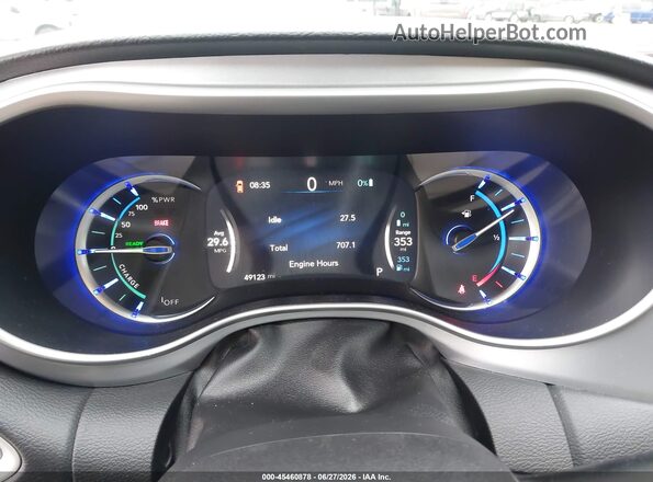 2C4RC1H70JR306919 2018 CHRYSLER PACIFICA Red Vista de los asientos traseros