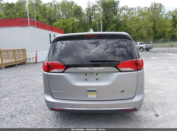 2C4RC1H70JR331304 2018 CHRYSLER PACIFICA Silver 