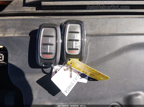 2C4RC1H71HR838223 2017 CHRYSLER PACIFICA Gray Вид панелі приладів