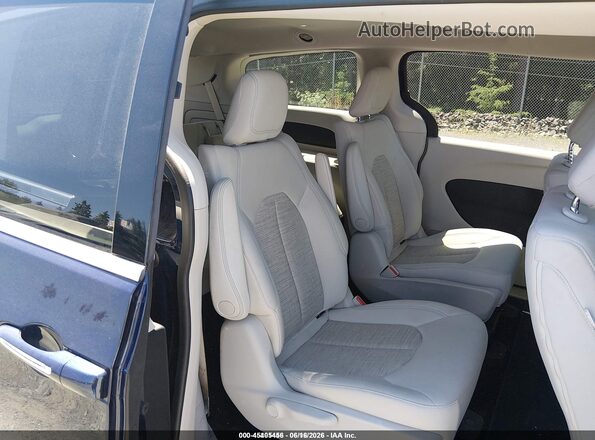 2C4RC1H71JR276247 2018 CHRYSLER PACIFICA Синий Вид наклейки с VIN-кодом
